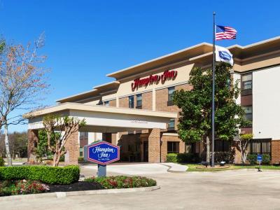 Hampton Willowbrook Mall Hotel